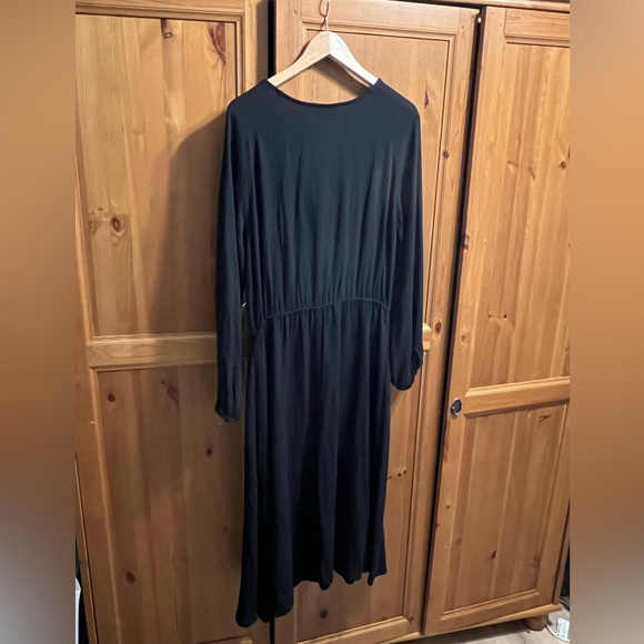 JustFab Long Black Dress - Picture 5 of 7
